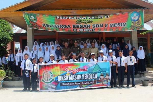 Foto bersama dengan peserta JMS Kecamatan Rupat